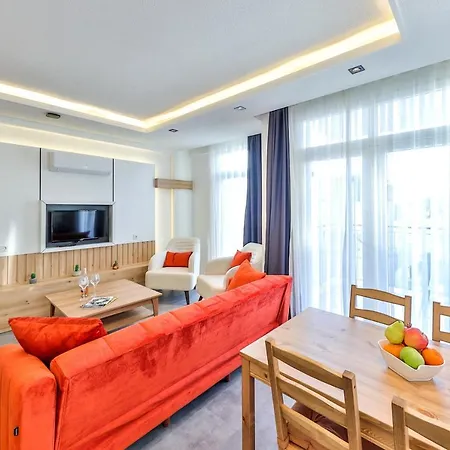 Tugce Apart Apartament