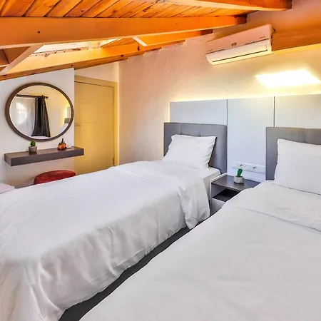 Apartament Tugce Apart Kaş